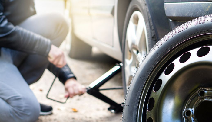 car tyre change