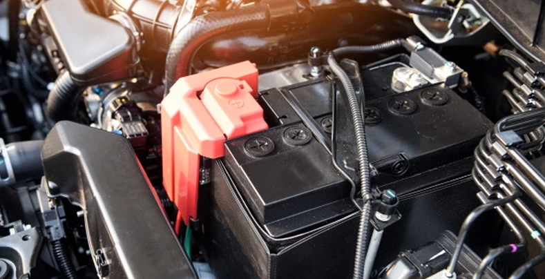 Keep the car battery clean