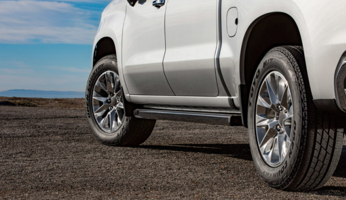 Premium Tyres Essential for Pickups in UAE